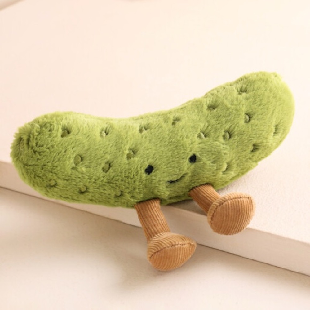 Jelly Cat pickle plush (NEW)